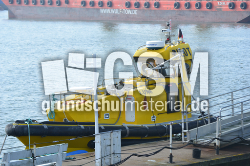 Lotsenschiff Lune.JPG